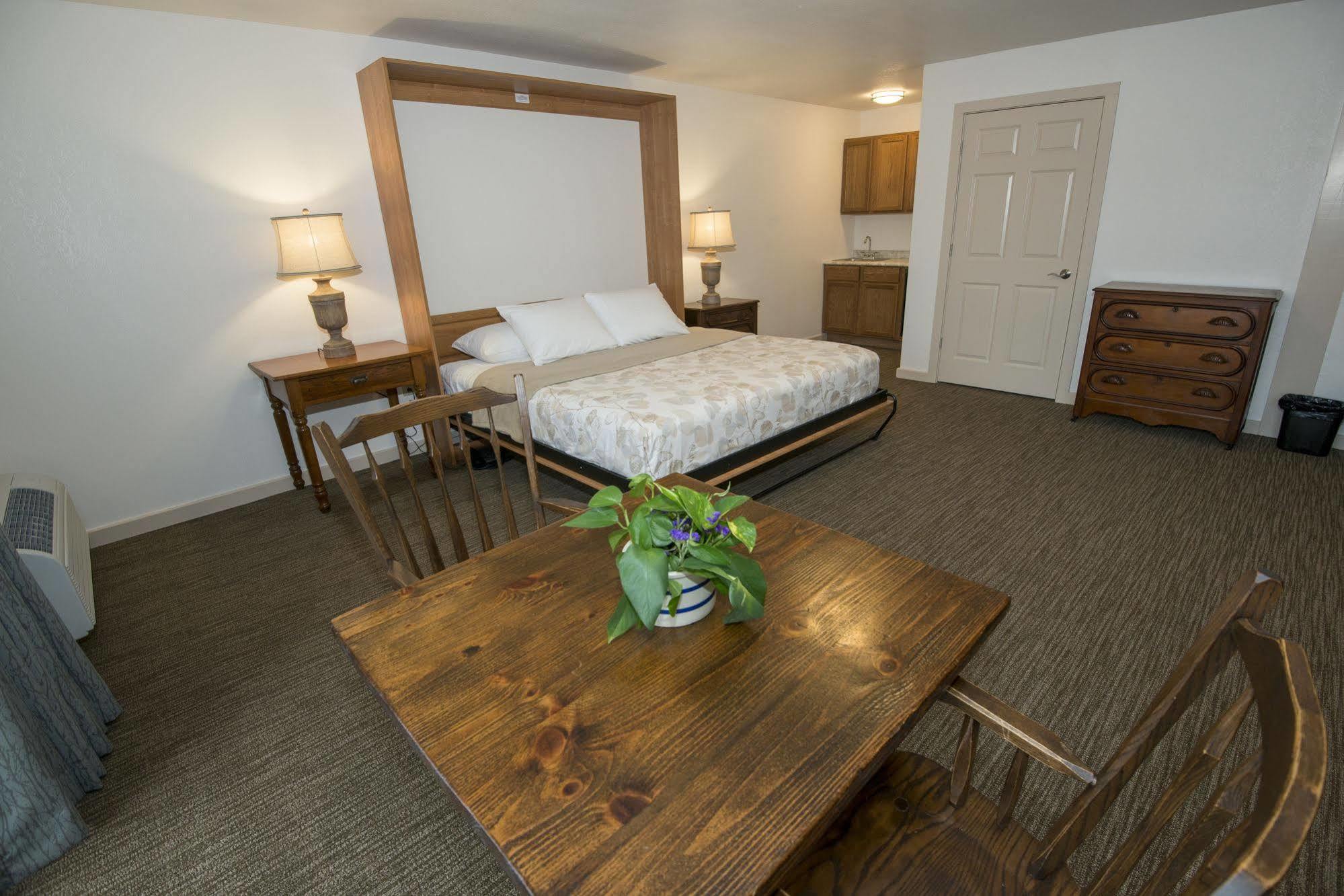 Brown County Inn Nashville Exterior foto
