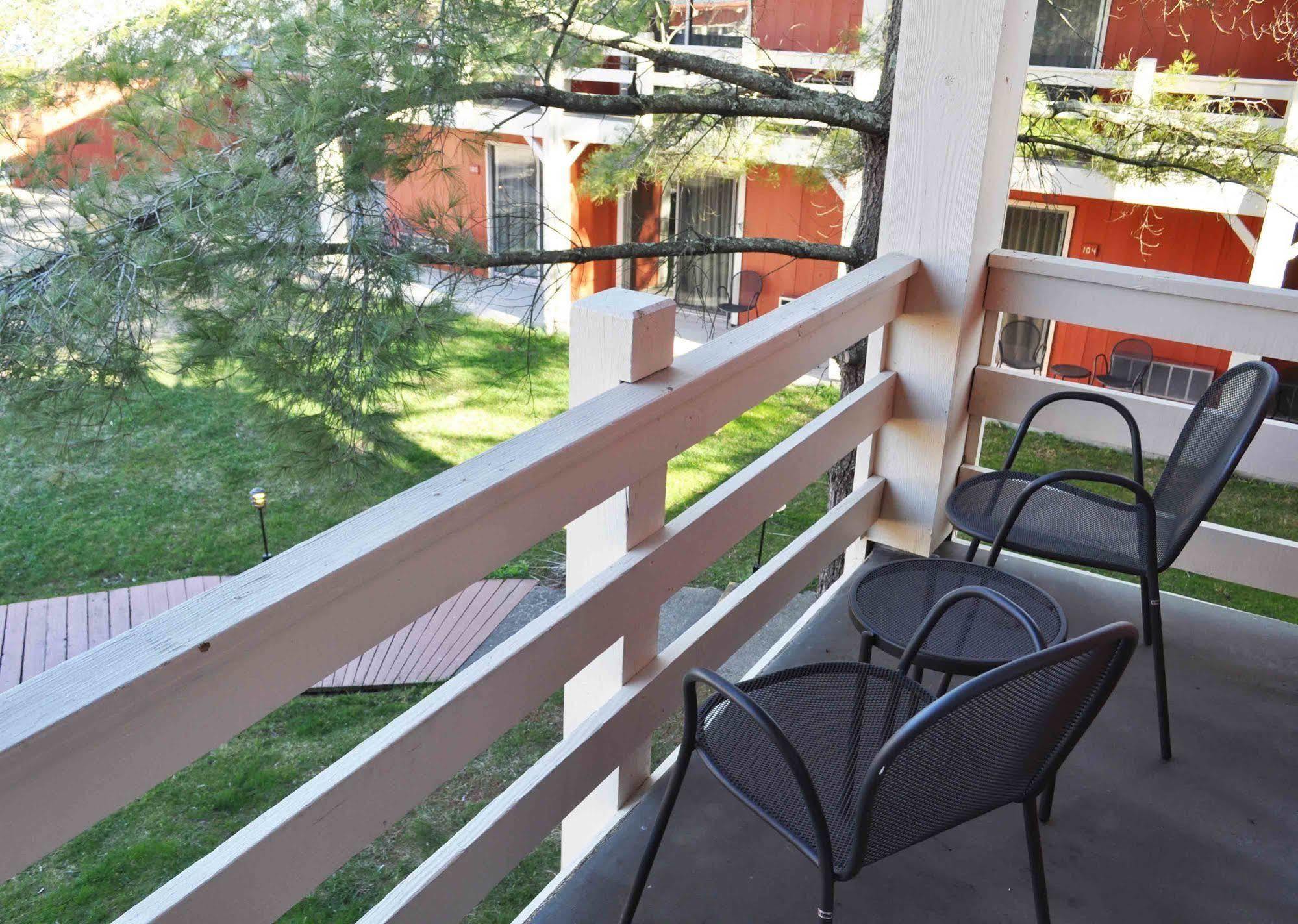 Brown County Inn Nashville Exterior foto